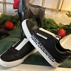 Karl Lagerfeld Black Slip On  Sneakers. 7.5